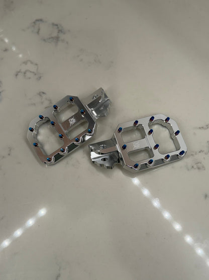 E-Moto Foot Pegs (Currently around 2 week pre order with a discounted price)