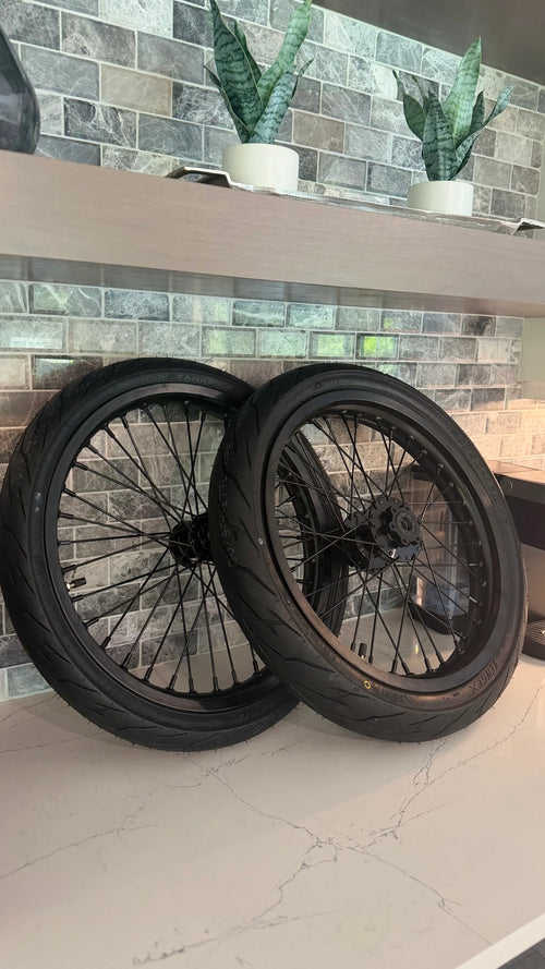 17" Light Bee X/ E Ride Pro Supermoto